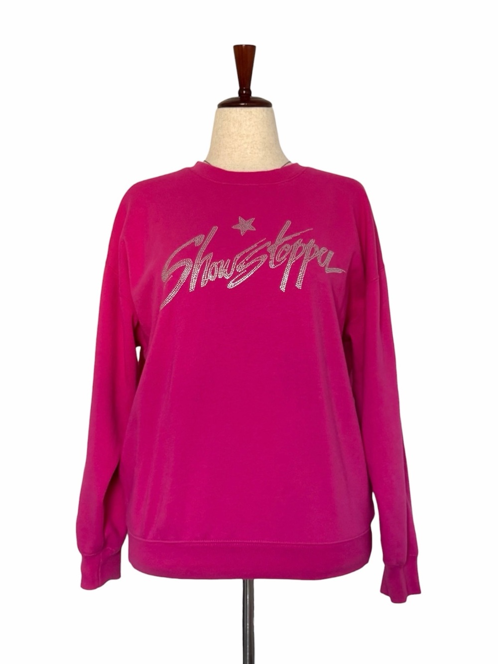 Showstopper Pink Crew Neck Pullover Sweatshirt Logo Graphic Print Fleece Size M